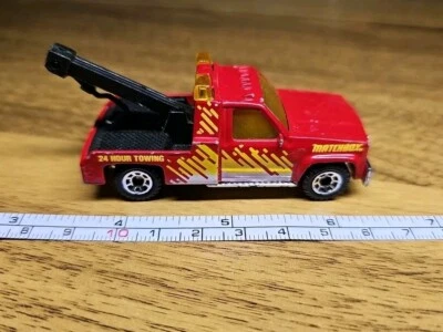 GMC K10 Tow Truck Diecast Matchbox Wrecker Collectible 1/72 Scale 1987 T89 - Image 1 of 4