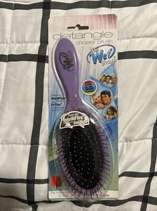Wet Brush Detangle Hair Brush with SofTips & IntelliFlex Bristles Purple - Picture 1 of 2