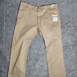 Wrangler Neu mit Etikett Performance Series Herrenhose 44 x 30 khaki bequem flexibler Bund - Bild 1 von 7