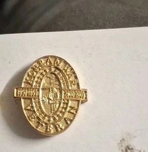 Korean War Veteran 1950-1953 2000-2003 Gold Tone Oval Tie Tack Lapel Pin / 2L - Picture 1 of 2