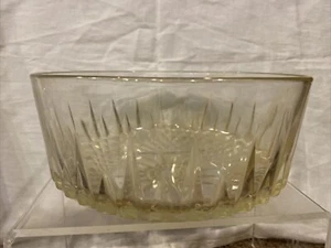 Arcoroc France Diamond Cut Starburst Crystal Glass Serving Bowl 9" - Picture 1 of 5