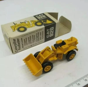 NZG CATERPILLAR 920 Wheel Loader In 1:87/HO Scale Dark Yellow , Boxed Mint - Picture 1 of 7