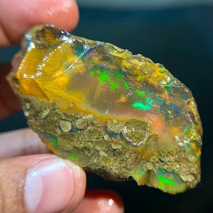 Opal Rough Incredible Natural Ethiopian 197 Carat Welo Multi Fire Opal Gemstone - Picture 1 of 8