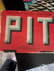 Vintage PIT Card Game BULL & BEAR Edition John Waddington Leeds London Trading - Picture 1 of 10