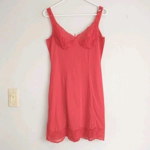 VTG Triumph International Slip Dress Nightgown M Red Antron Nylon Lace Austria - Picture 1 of 11