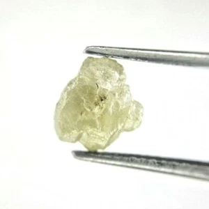 DIAMANTE CRUDO DE MINA DE TIERRA 0.93TCW COLOR AMARILLO FORMA IRREGULAR NATURAL PARA REGALO - Imagen 1 de 10