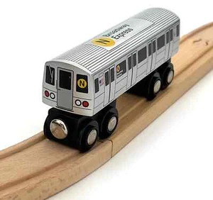 Munipals New York Subway N Broadway Express 01110N passend für die meisten Holzgleise - Bild 1 von 3