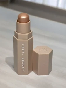 FENTY BEAUTY BY RIHANNA Match Stix Shimmer Skinstick (0,25 Unzen) - Starstruck - Bild 1 von 3