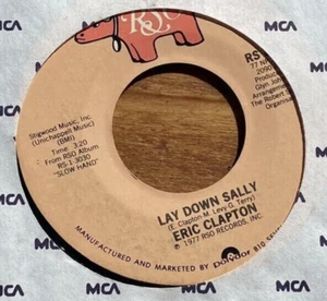 Eric Clapton - Lay Down Sally, 45 RPM Vinyl, Vintage 1977 RSO Records - Rock - Foto 1 di 3