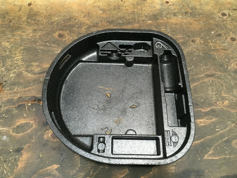 Mini Cooper S Clubman 2009 maletero trasero instrumento herramienta gato soporte almacenamiento OEM+ Foto 1 de 4