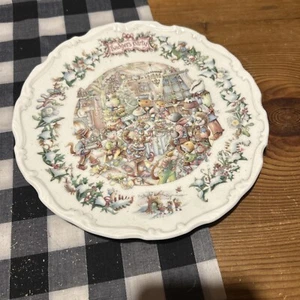 Royal Doulton Wind In The Willows Badger’s Party Plate 1987 Artwork C. Thwaites - Bild 1 von 3