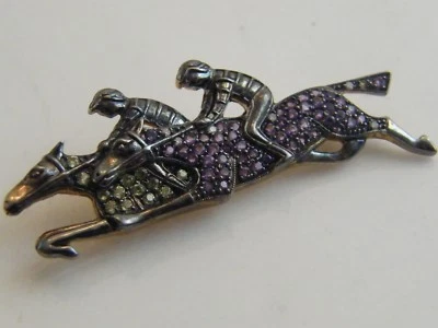 FINE 9CT GOLD & SILVER  REAL DIAMOND,AMETHYST,PERIDOT SET DOUBLE JOCKEY BROOCH - Image 1 of 4