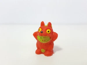 Trash Pack Series 1 Wolf Exclusive Red Color Mini Figure - Picture 1 of 1