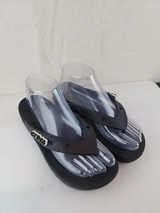 Crocs klassische schwarze Damen-Slipper Plateau-Flip-Flop Größe 7 - Bild 1 von 7
