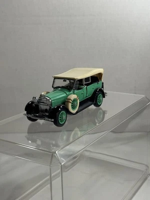 Franklin Mint 1/43 Scale Diecast 1927 Lincoln Sport Touring Mint condition - Image 1 of 4