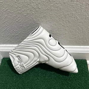 Ping PLD Putter Golf Head Cover RARE White / Black BRANDNEU - Bild 1 von 4