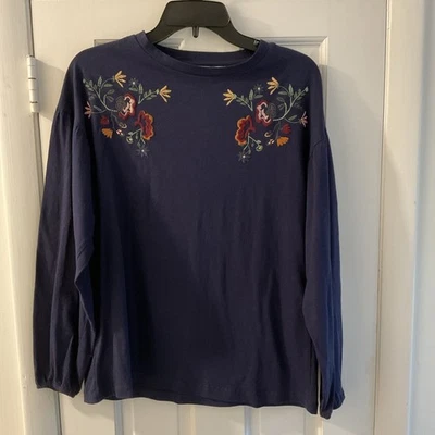 Downeast Top Womens Medium navy blue Embroidered Floral  Foto 1 de 4