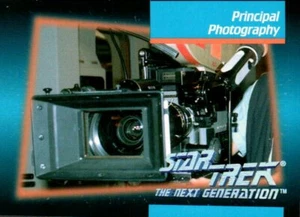 1992 Impel STAR TREK TNG The Next Generation #090 Principal Photography - Picture 1 of 2