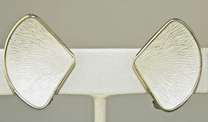 IVAR T. HOLTH DREIECKIGE OHRRINGE STERLINGSILBER VERMEIL WEISS GUILLOCHIERT EMAILLE - Bild 1 von 5