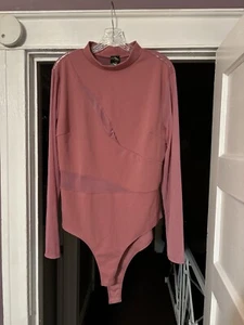 Ladies Plus Size Body Suit Sz 2X - Picture 1 of 9