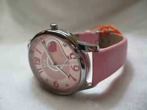 Skmei Wristwatch Pink Leather Buckle Band Silver Tone Heart Theme
