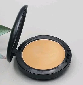 M.A.C NC45 Studio Fix Powder Plus Foundation 0.52 oz READ DESCRIPTION - Picture 1 of 5