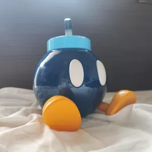 USJ Bob-omb Bomb Soldier Leerdose Plastik Figur Super Mario Nintendo World - Bild 1 von 1