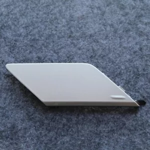 White ABS Trailer Hook Cover Case For VOLVO XC60 2018-2021 OEM 31449210 39849034 - Bild 1 von 4
