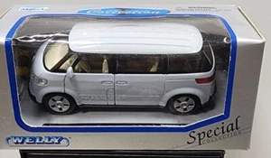 NEW IN BOX Diecast Welly 2001 VW MICROBUS light Blue 1:34-39 - Picture 1 of 3