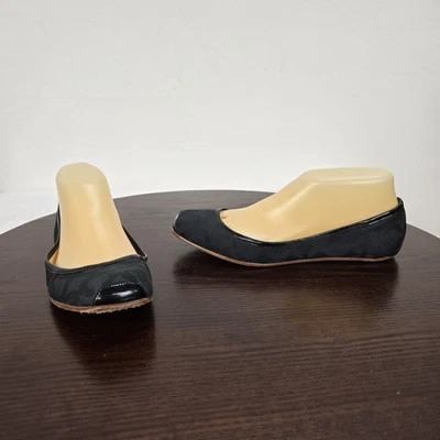 Zapatos planos de ballet Coach para mujer 6,5B negros con logotipo Portia informales ligeros sin cordones Foto 1 de 4