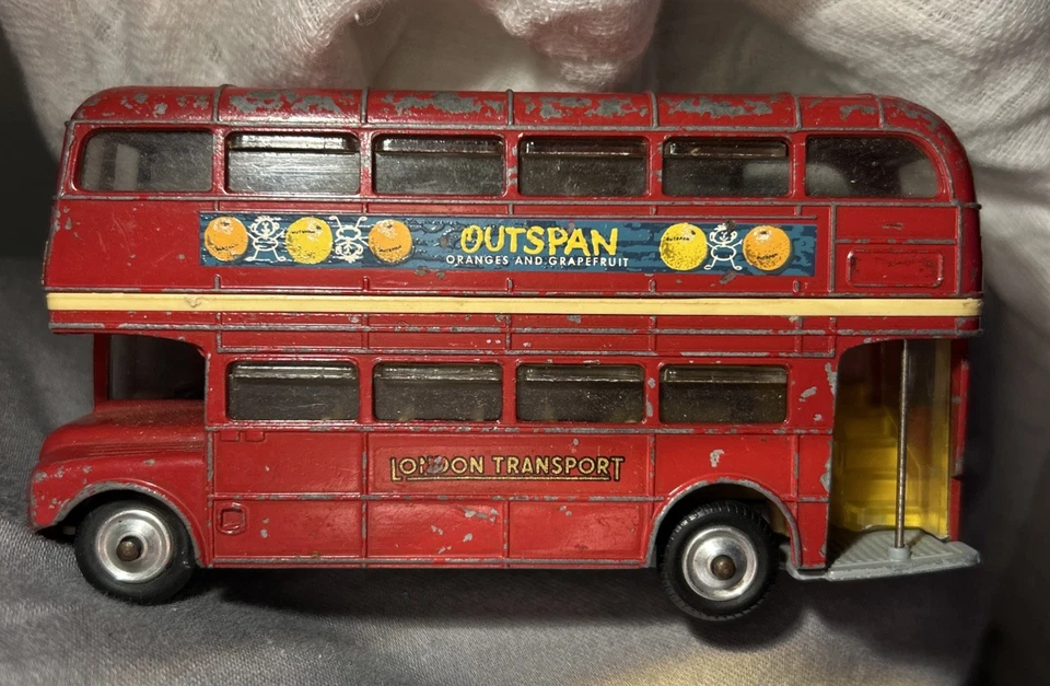 Vintage - Corgi Toys - Doppeldecker Bus - London Transport - Routemaster - Rot - Bild 1 von 4