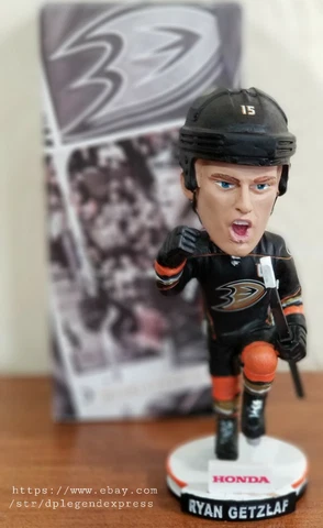 NHL Ice Hockey Anaheim Ducks Ryan Getzlaf #15 Bobblehead Souvenir W/Box Cover