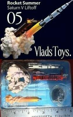 TAKARA Royal Science Museum (05) Apolo entra en órbita en el despegue de Saturno V Foto 1 de 3