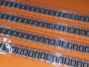 50x 0,005 Ohm / 3 Watt SMD Widerstand 1% BF2512 - Picture 1 of 1