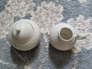 VTG Rosenthal Classic Rose sugar and creamer set made in Germany, as new - Picture 1 of 5