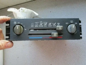 91 Grand Am A/C Temperature Control w/Rear Defrost 88-91 - Bild 1 von 3