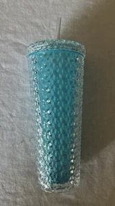 Botella de agua vaso azul tachonado con paja. 24 OZ - Imagen 1 de 5