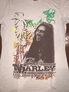 Bob Marley One Love One Heart White Graphic T-shirt Girls Size Large - Picture 1 of 4