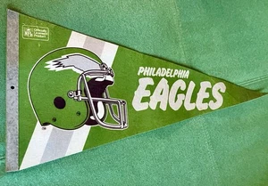 Vintage 80's? Philadelphia Eagles NFL Licensed Sports Banner Felt Pennant - Picture 1 of 13