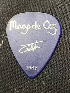 Mago de Oz 2002 CARLITOS TOUR FOLKTERGUEIST MODELO 2 PUA COLECCION Pick Pua - Picture 1 of 2