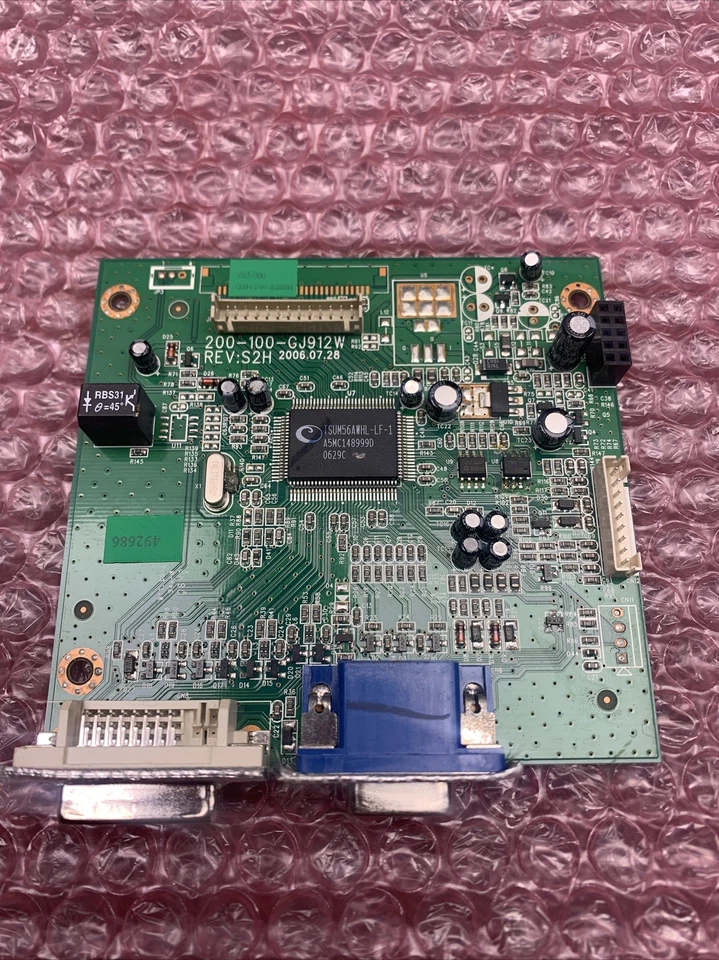GATEWAY Monitor Main Board 200-100-GJ912W - Image 1 of 4
