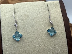 10K Solid White Gold Earrings w/ square Blue Topaz Dangle Drop Earrings--855.25 - Picture 1 of 7