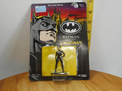 Figura Catwoman de metal fundido a presión Batman Returns de ERTL de colección 1991 Foto 1 de 2