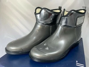 Botas DR. SCHOLL'S 40 UK 6.5 Gris Patente PVC Tobillo Goma Chelsea Nuevas Comodidades - Imagen 1 de 8