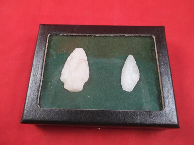 Authentic Pennsylvania Paleo Quartz Points. Angostura ? Indian Arrowhead - Image 1 of 4