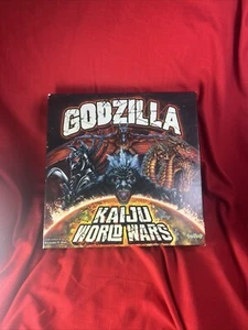 Toy Vault Boardgame Godzilla - Kaiju World Wars Box VG+/EX unpunched NO figures! - Picture 1 of 11