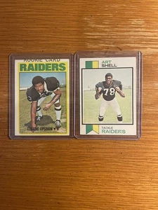 Raiders Lot Gene Upshaw 1972 Rookie #186 & Art Shell 1973 Rookie #77 EX BV$90.00 - Picture 1 of 1