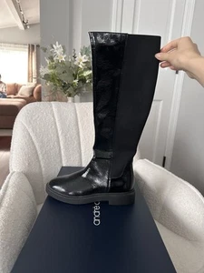 Andre Assous Boots Women Size 9 Black Crinkle Petent - Picture 1 of 3