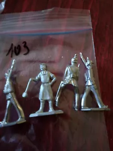 Figuren ca 1:43 4 Zinnfiguren militär historisch unbemalt (103) - Bild 1 von 1