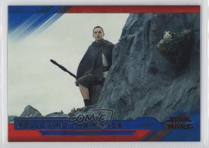 2018 Topps Star Wars: The Last Jedi Series II Blue Rey Following Force #22 2k3